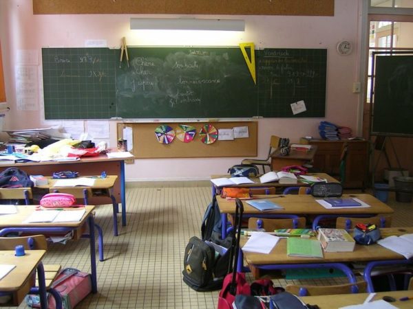 Salle de rentrée scolaire